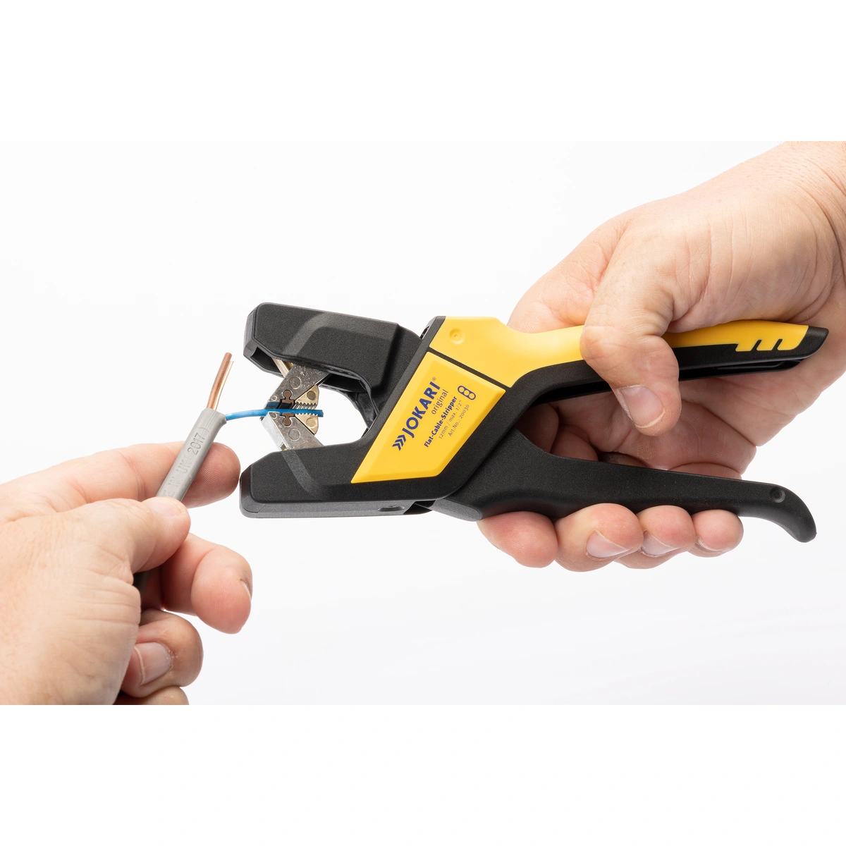 JOKARI_20030_Flat-Cable-Stripper_FKZ_X-Frame_Anwendung_5