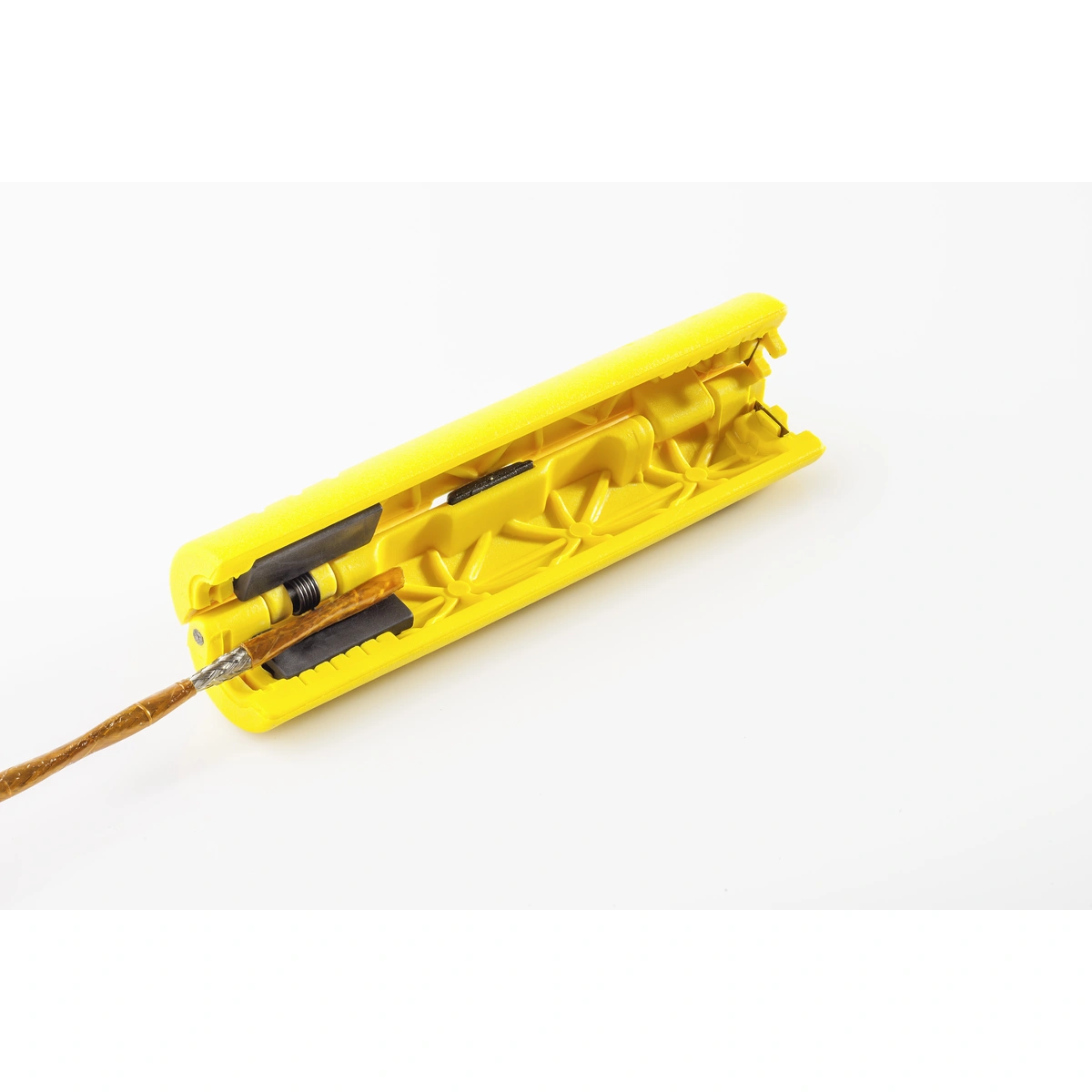 JOKARI_30013_CAN-Strip_Anwendung2